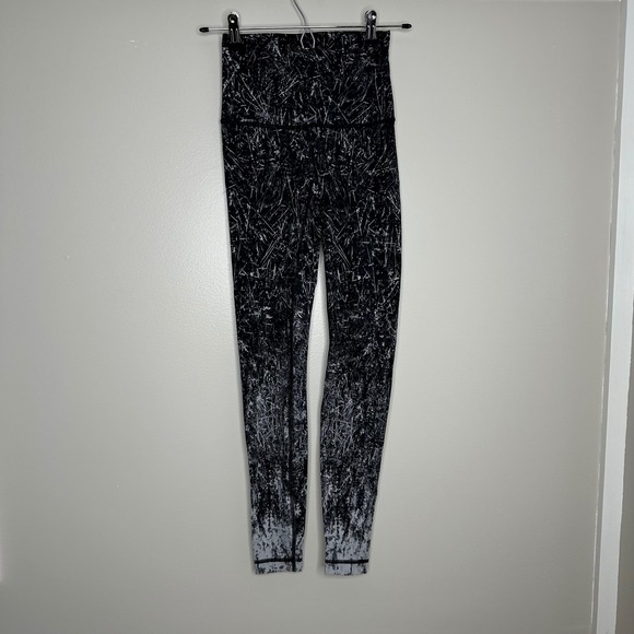 Lululemon Women's Wunder Under Hi-Rise Tight Alouette Pant 4‎ Alpine Black White - Picture 3 of 7